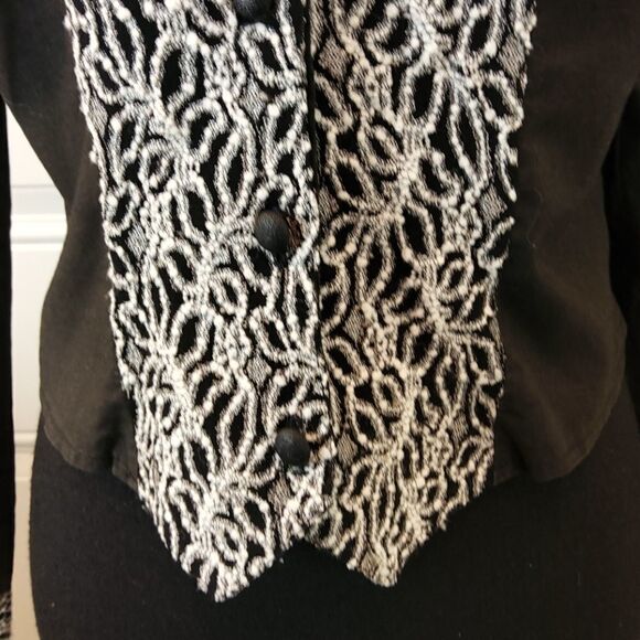 1849 black & white button western blouse - Picture 3 of 15